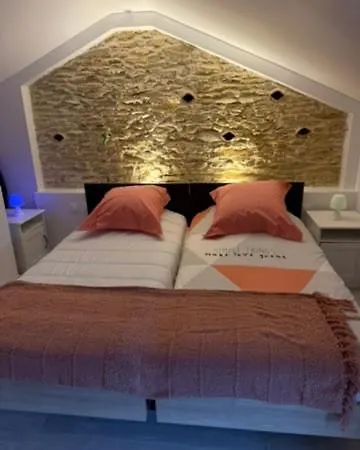 A 10 Minutes Futuroscope 度假居